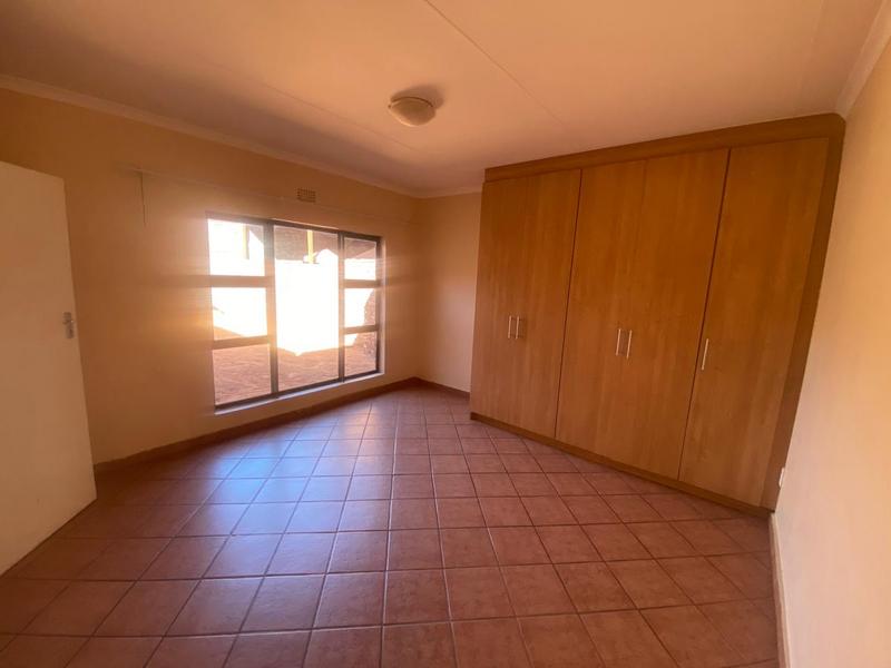 To Let 4 Bedroom Property for Rent in Kathu Northern Cape